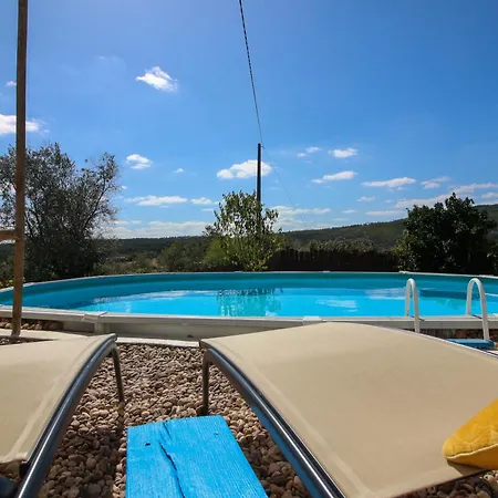 With Private Pool *